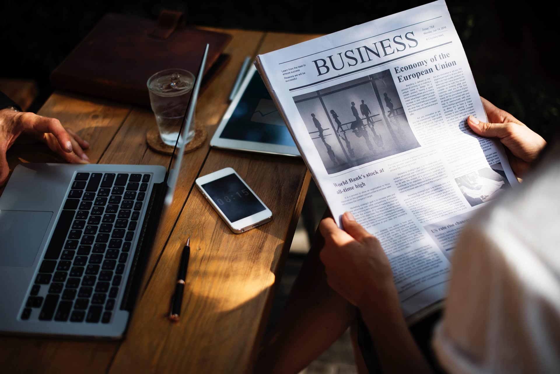 Featured image for “Are Keynote Speaker Fees Negotiable? How to Get the Best Value in Canada”